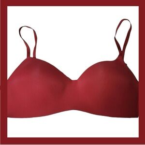 Maidenform large Pure Comfort Modern Scoop Neck Wireless Bra DM7682